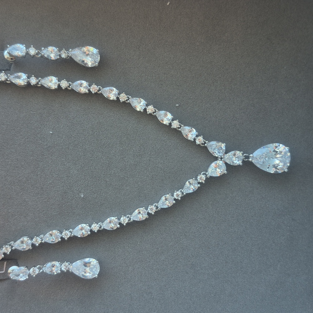 BITTER SWEET Tear Drop Elegant Silver Necklace & Earring Set - Wedding Set